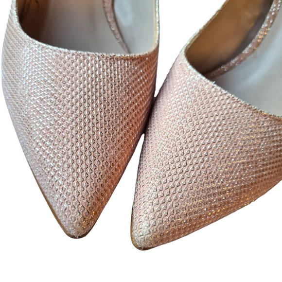 NINE WEST 5 1/2M Light Pink Metallic Shimmer TATIANA Pointed Toe Pumps - Picture 3 of 12